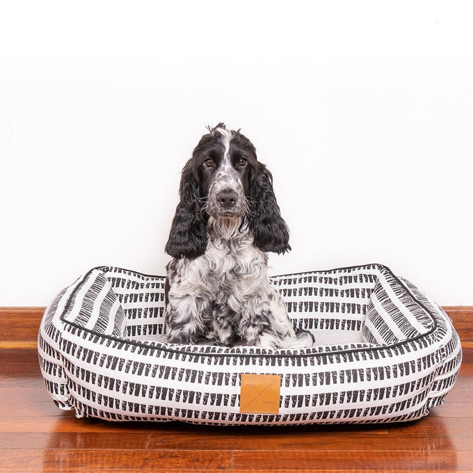 Mog & Bone Bolster Bed - Just For Pets Australia